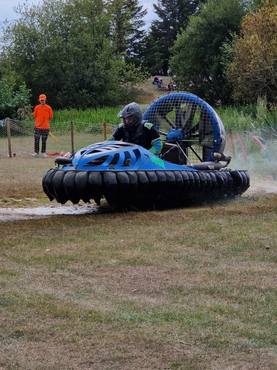 Hovercraft Racing F2
