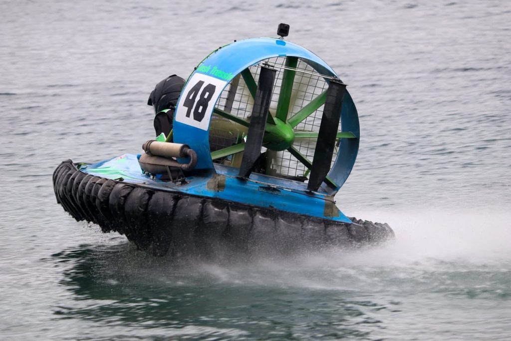 Hovercraft Racing F50